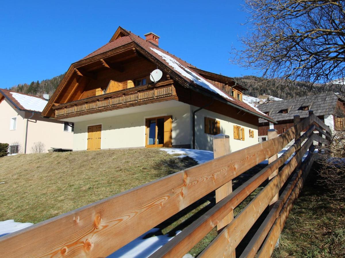 Gorgeous Holiday Home near Ski Area in Bad Kleinkirchheim Exterior foto