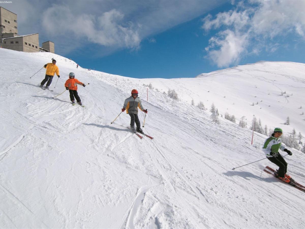 Gorgeous Holiday Home near Ski Area in Bad Kleinkirchheim Exterior foto